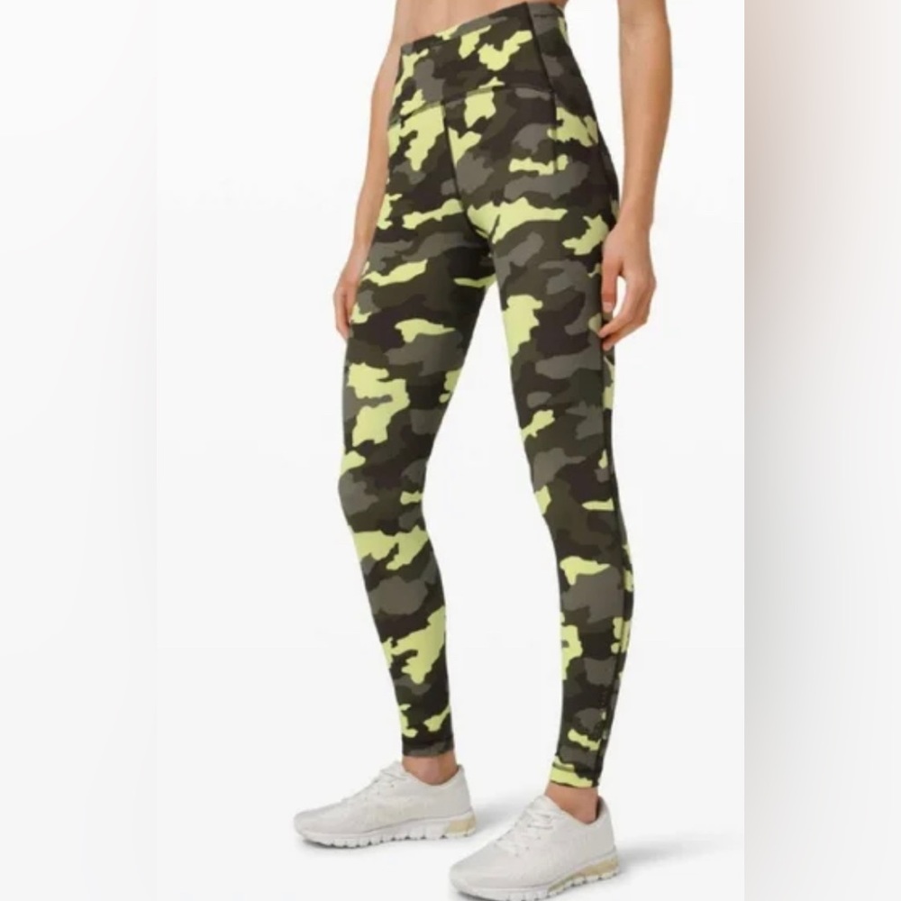Lululemon (Size 4) Swift Speed High Rise Tight 28”